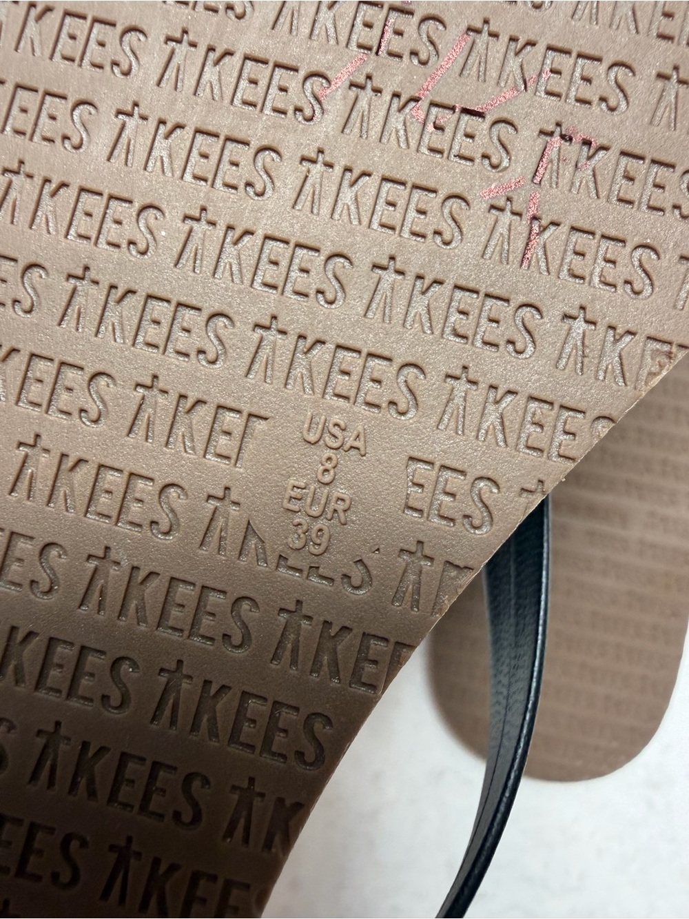 Tkees Black Minimalist Leather Flip Flop Sandals 8 - Picture 4 of 4
